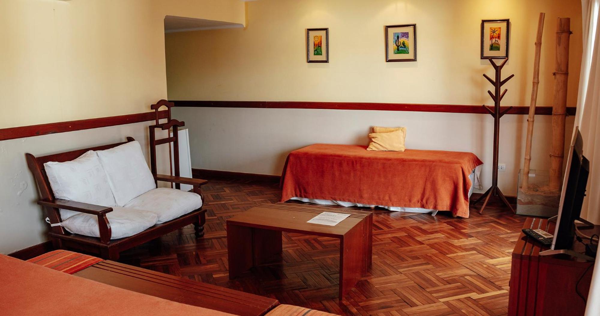 Hotel Los Sauces Кафайяте Экстерьер фото