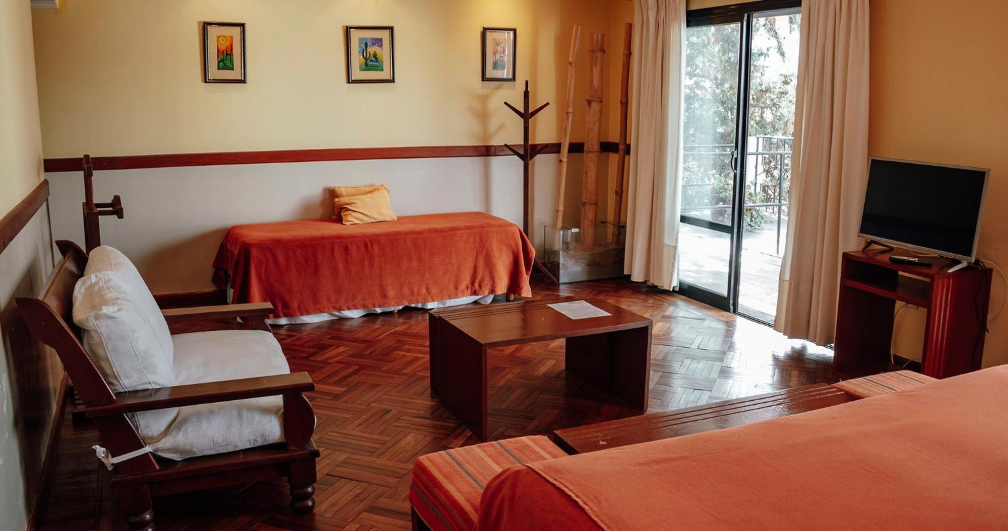 Hotel Los Sauces Кафайяте Экстерьер фото